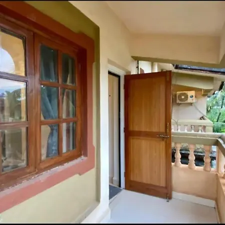 Calangute Candolim Beach Bay Villas And Apartments Baga Exterior photo