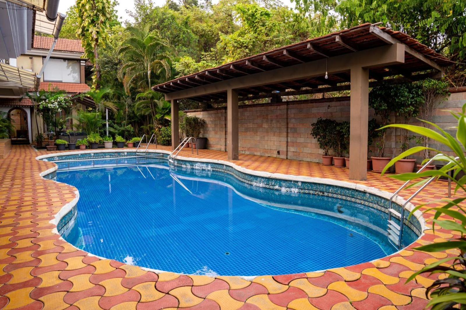Calangute Candolim Bay And