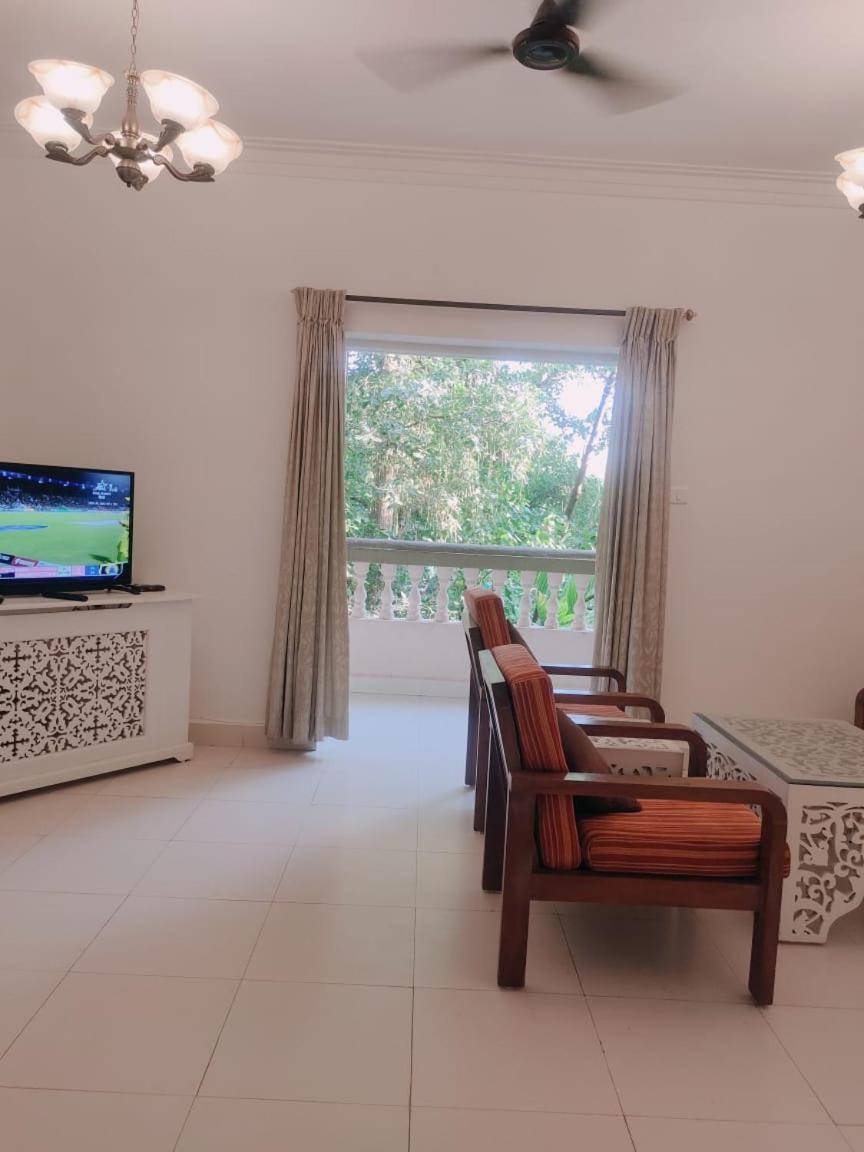 Villa Calangute Candolim Bay And *